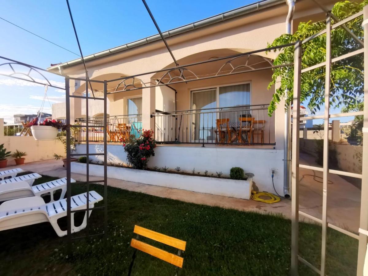 Sea Dream Apartments Бибинье Экстерьер фото